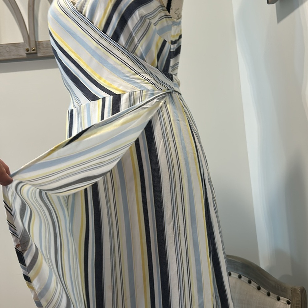 LOFT Striped Wrap Dress Adjustable Spaghetti Straps V-Neck Size 6P - Picture 8 of 12